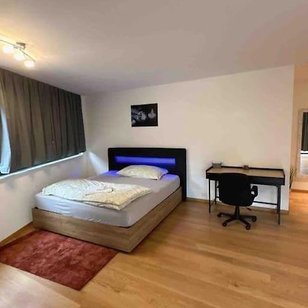 Neubau In Zuerich Oerlikonアパートメント エクステリア 写真