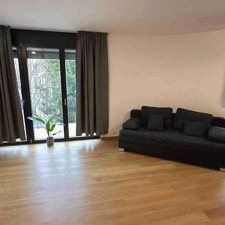 Neubau In Zuerich Oerlikonアパートメント エクステリア 写真